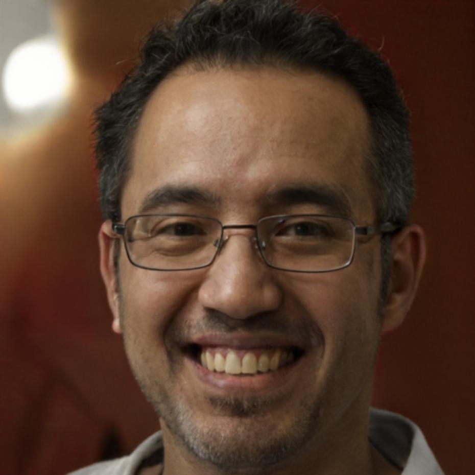 Instructor Rodrigo Mendoza